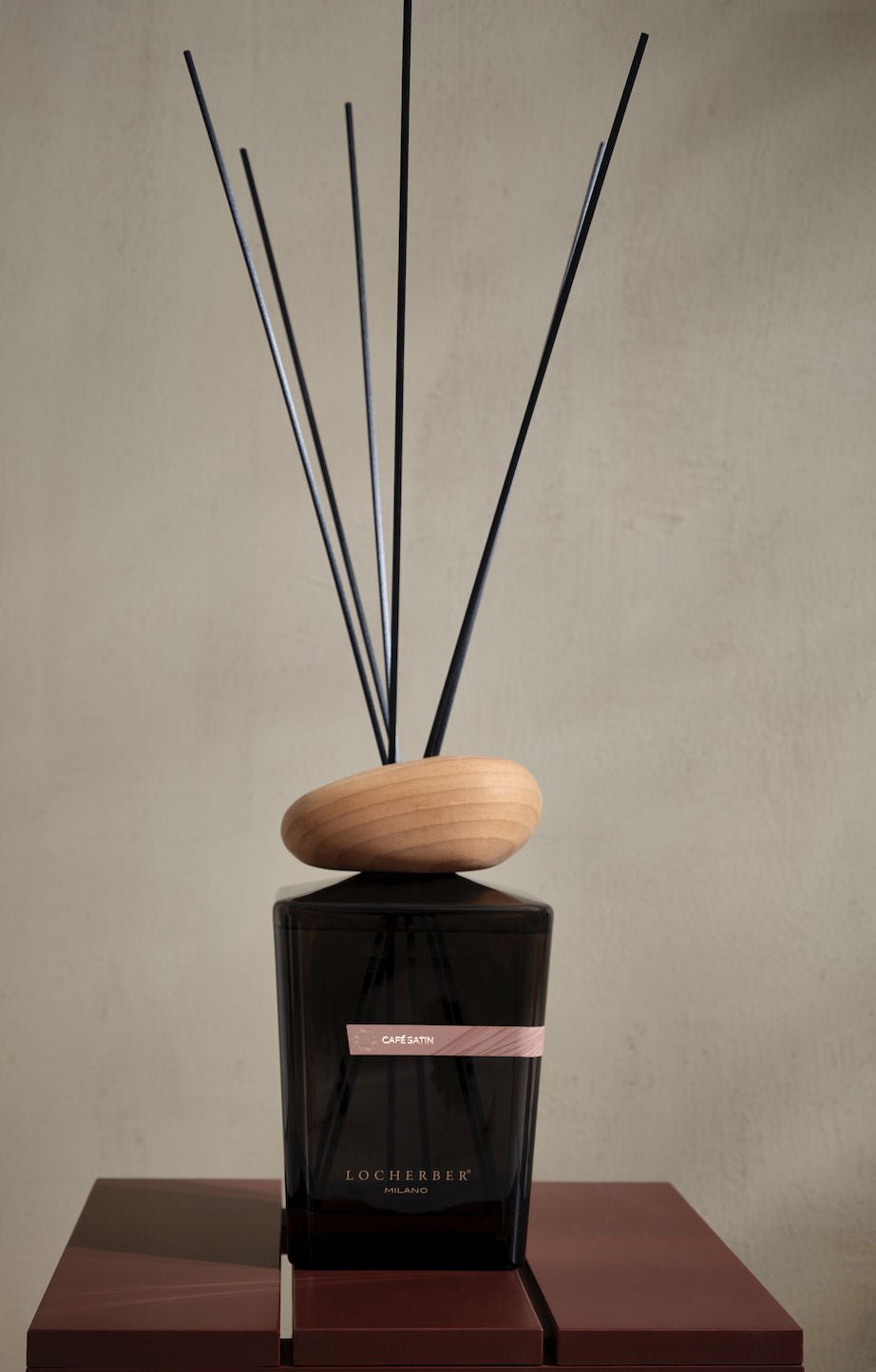 New 2023 Locherber Milano Luxury Home Diffuser CAFÉ SATIN - |VESIMI Design|