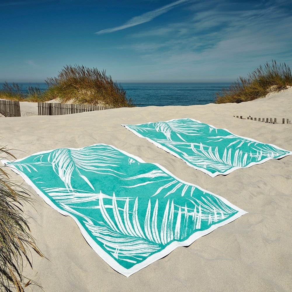 OASIS Luxury Egyptian Cotton Azure Turquoise Beach Towel - |VESIMI Design| Luxury and Rustic bathrooms online