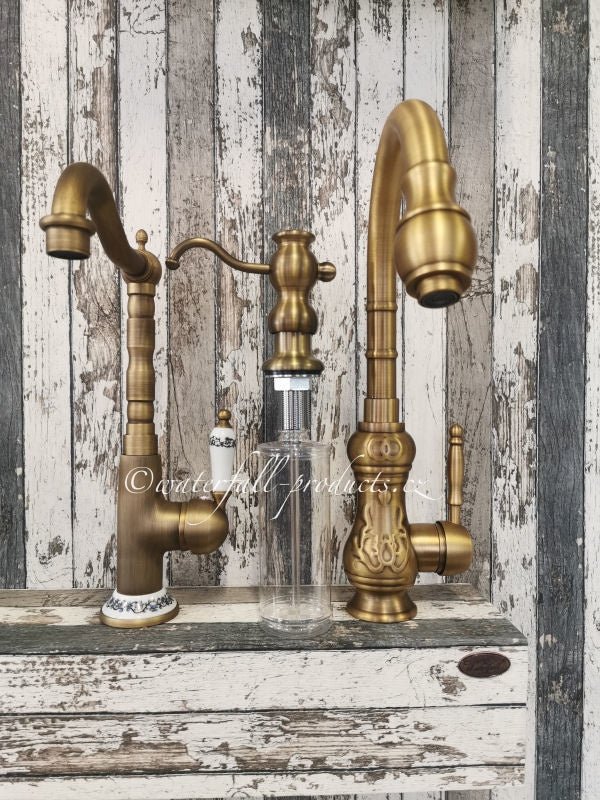 Rustic Antique Brass Kitchen Faucet Lavande – |VESIMI Design|