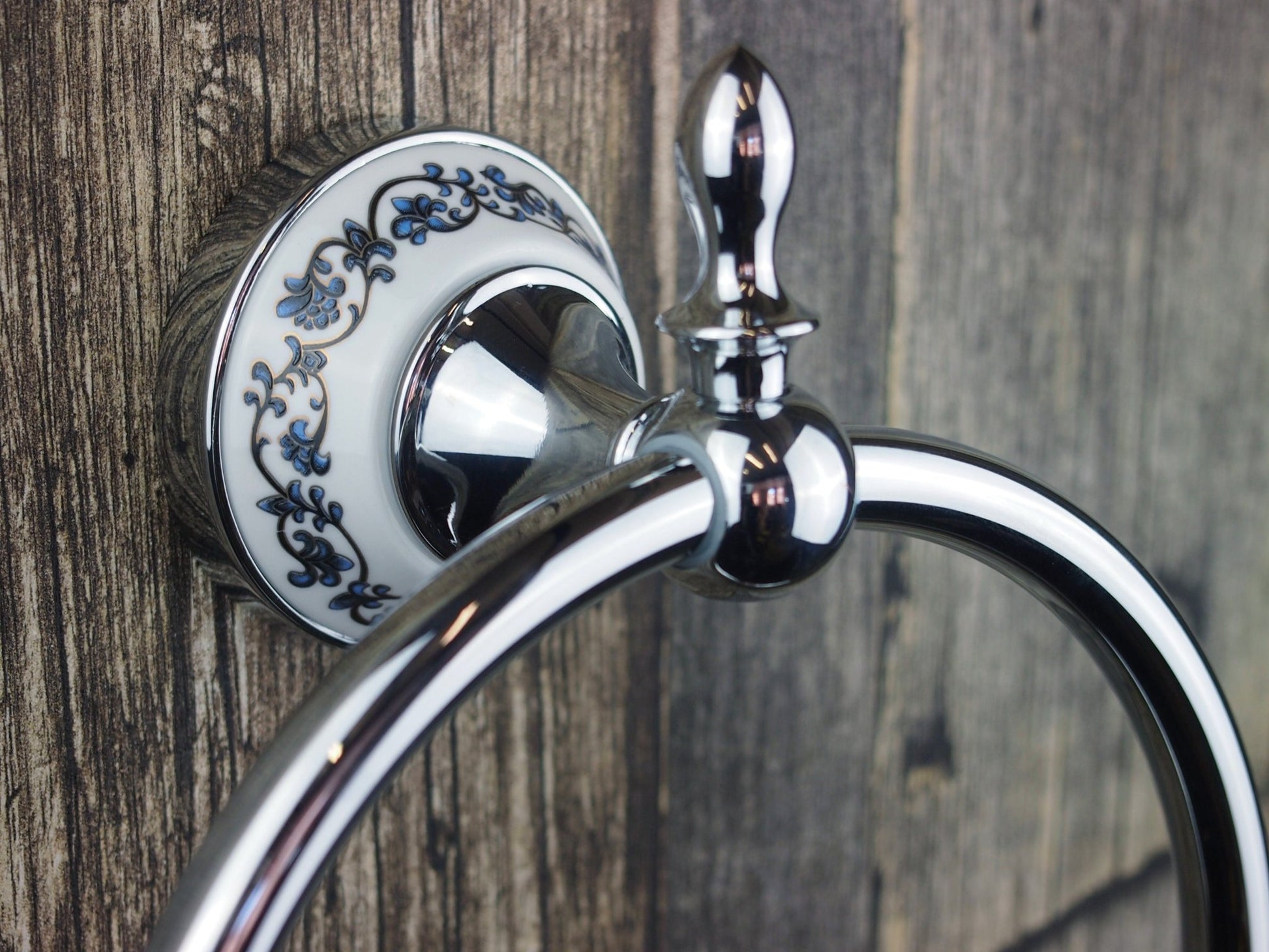Rustic Bathroom Accessories - Towel Ring Holder Lavande Chrome - |VESIMI Design| Luxury and Rustic bathrooms online