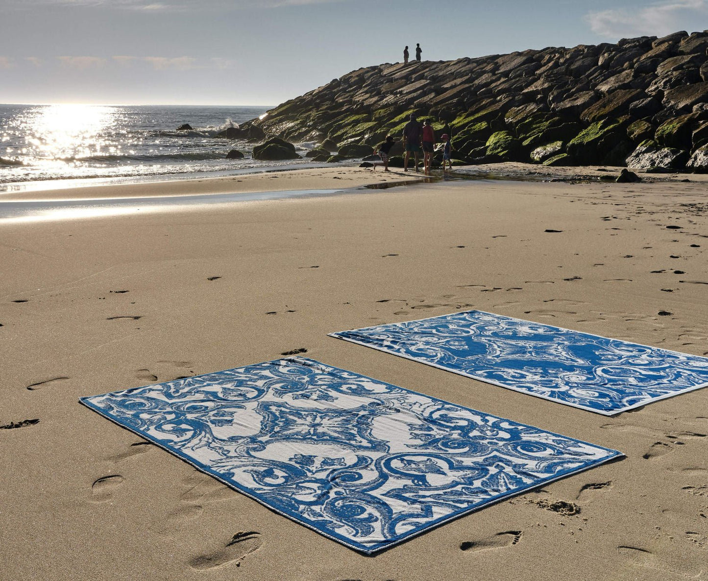 SINTRA Luxury Egyptian Cotton Beach Towel - |VESIMI Design| Luxury and Rustic bathrooms online