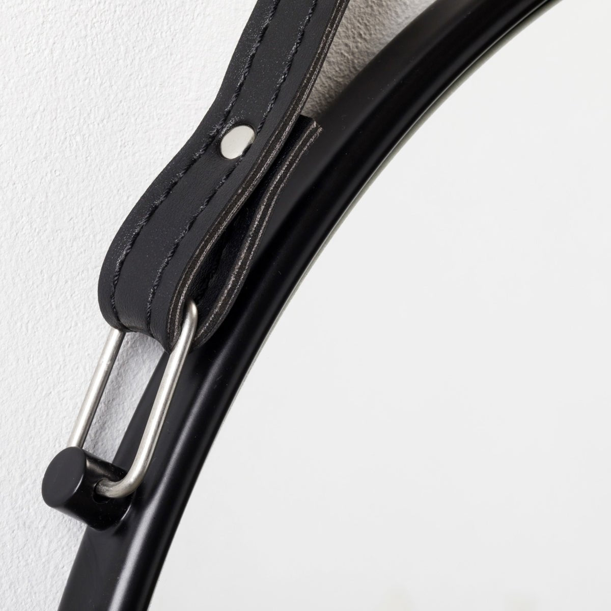 Strap Mirror Black Matte - |VESIMI Design| Luxury and Rustic bathrooms online