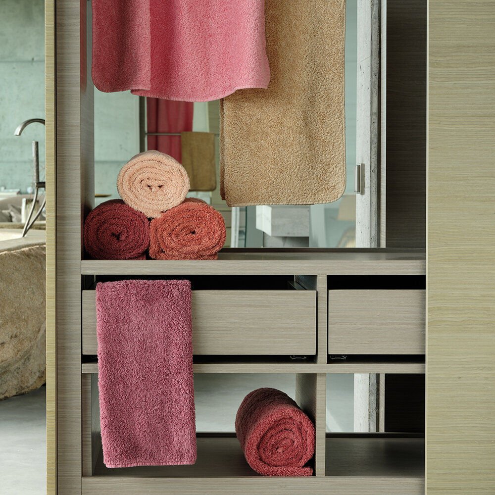 https://vesimidesign.com/cdn/shop/products/super-pile-luxury-bath-towels-by-abyss-habidecor-512-rosewood-572455.jpg?v=1686864931
