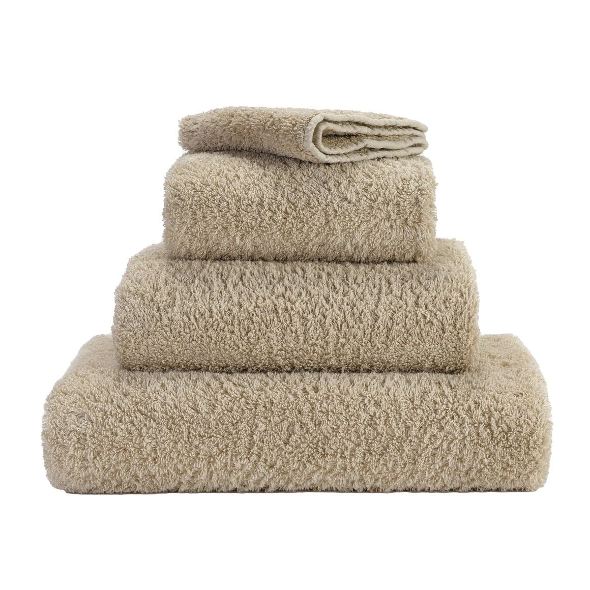 Super Pile Luxury Bath Towels by Abyss & Habidecor | 770 Linen - |VESIMI Design| Luxury and Rustic bathrooms online