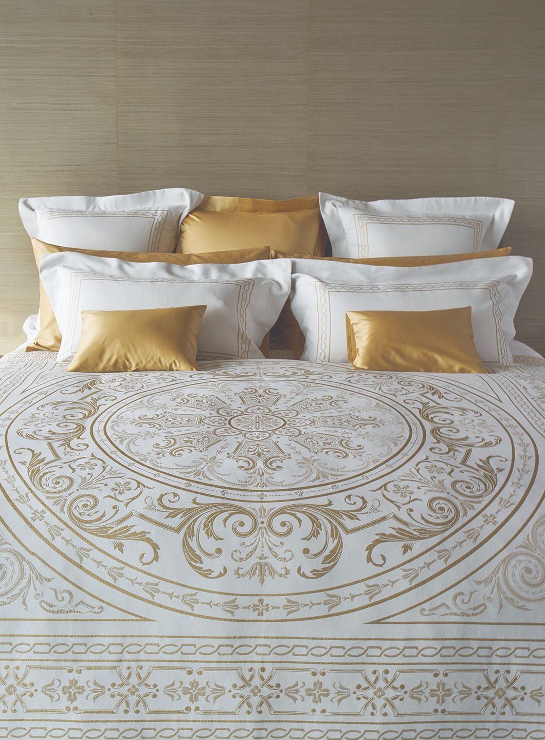 VERSAILLES Luxus-Bettwäsche aus ägyptischer Baumwolle in Weiß und Gold – |VESIMI Design